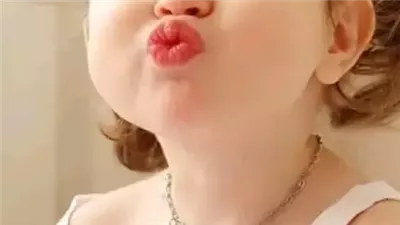 قصة ابكتنى