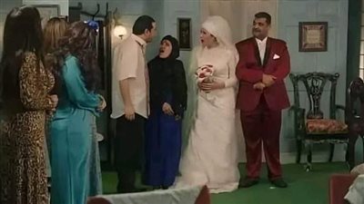 اتجوزت فى بيت فيه اربع سلايف