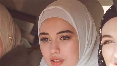 حكاية منار كامله