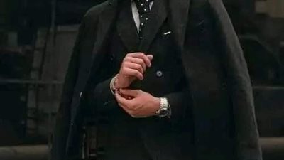 البنت والدكتور 