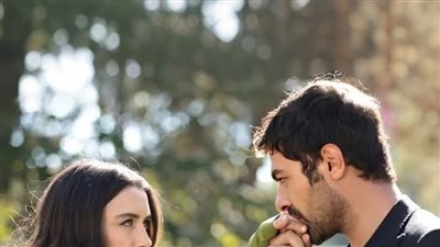 لعبة في يده بقلم يسرا مسعد